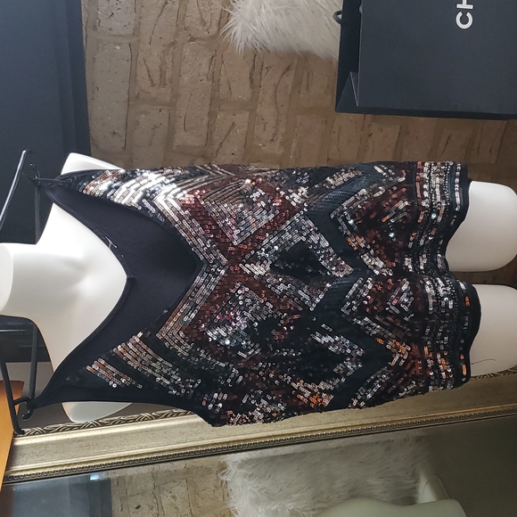 H&M Sequin top, seize XL (14/16) - Picture 3 of 8